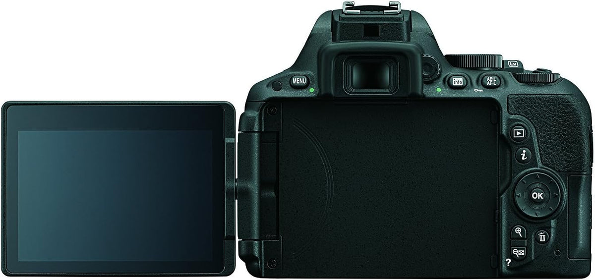 Black Digital SLR with 18-55mm Lens P137