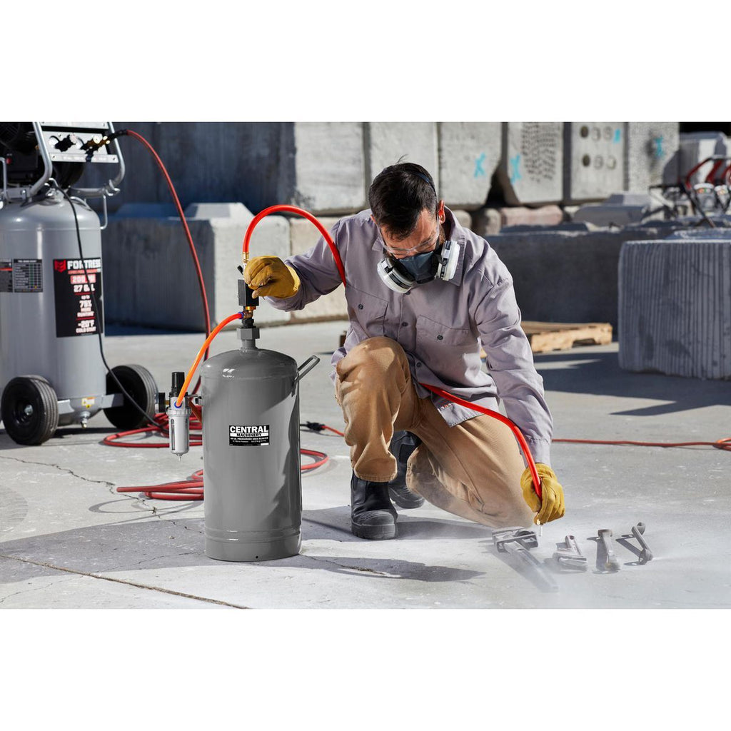 40 lb. Pressurized Soda Blaster F378174