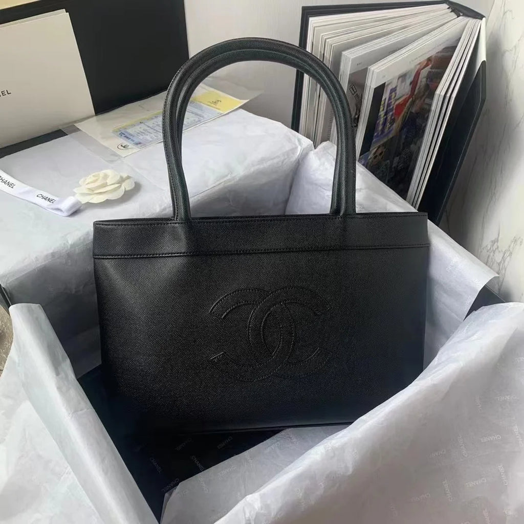 Black Caviar Tote I619