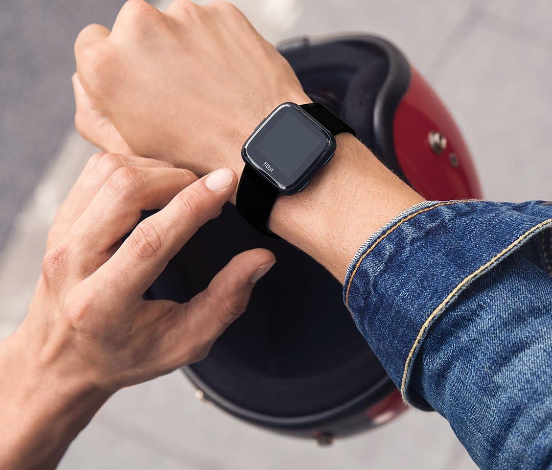 Black/Black Aluminium Smart Watch M6589