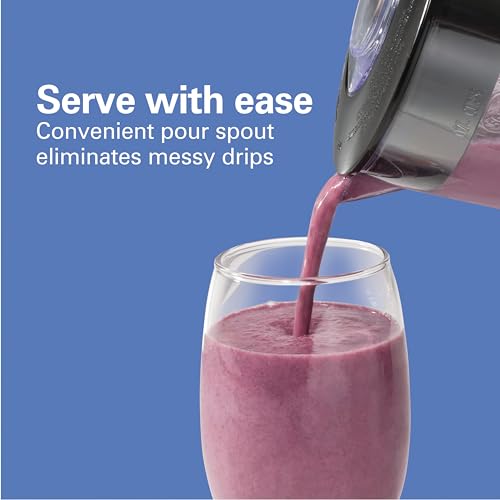 Black 56 Ounce 650W 10 Speed Countertop Blender P140