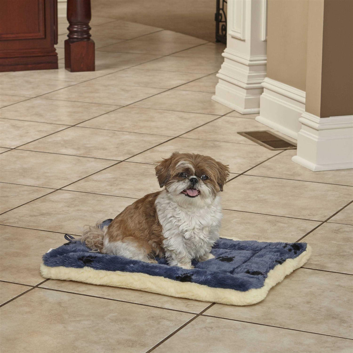 Reversible Paw-Print Pet Bed J91023