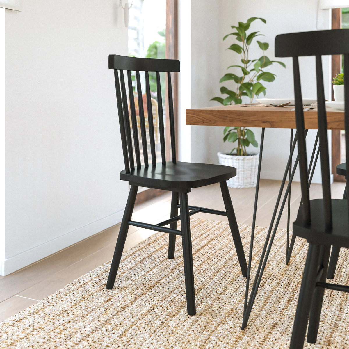 Set of 2 Black Solid Wood Spindle Back Dining Chairs S36474