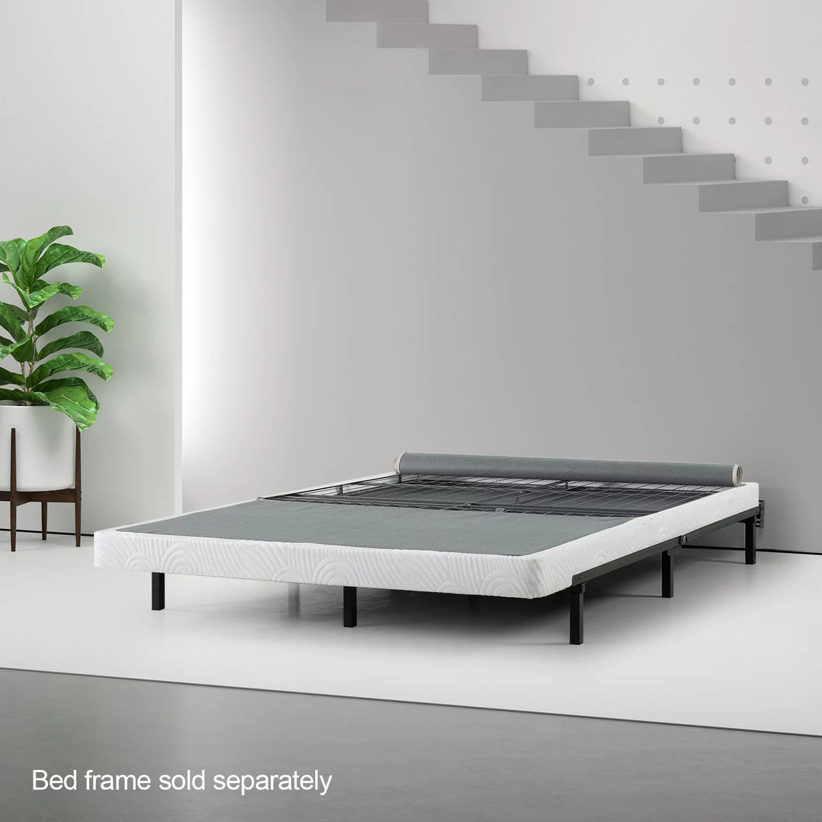 White 4" Queen Metal Mattress Foundation L2507