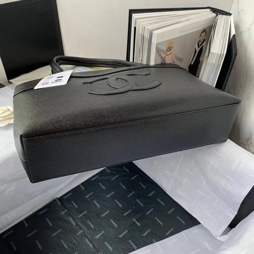 Black Caviar Tote I619