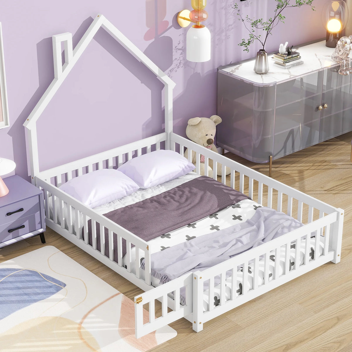 White Full Size House Platform Bed with Guardrails I79306