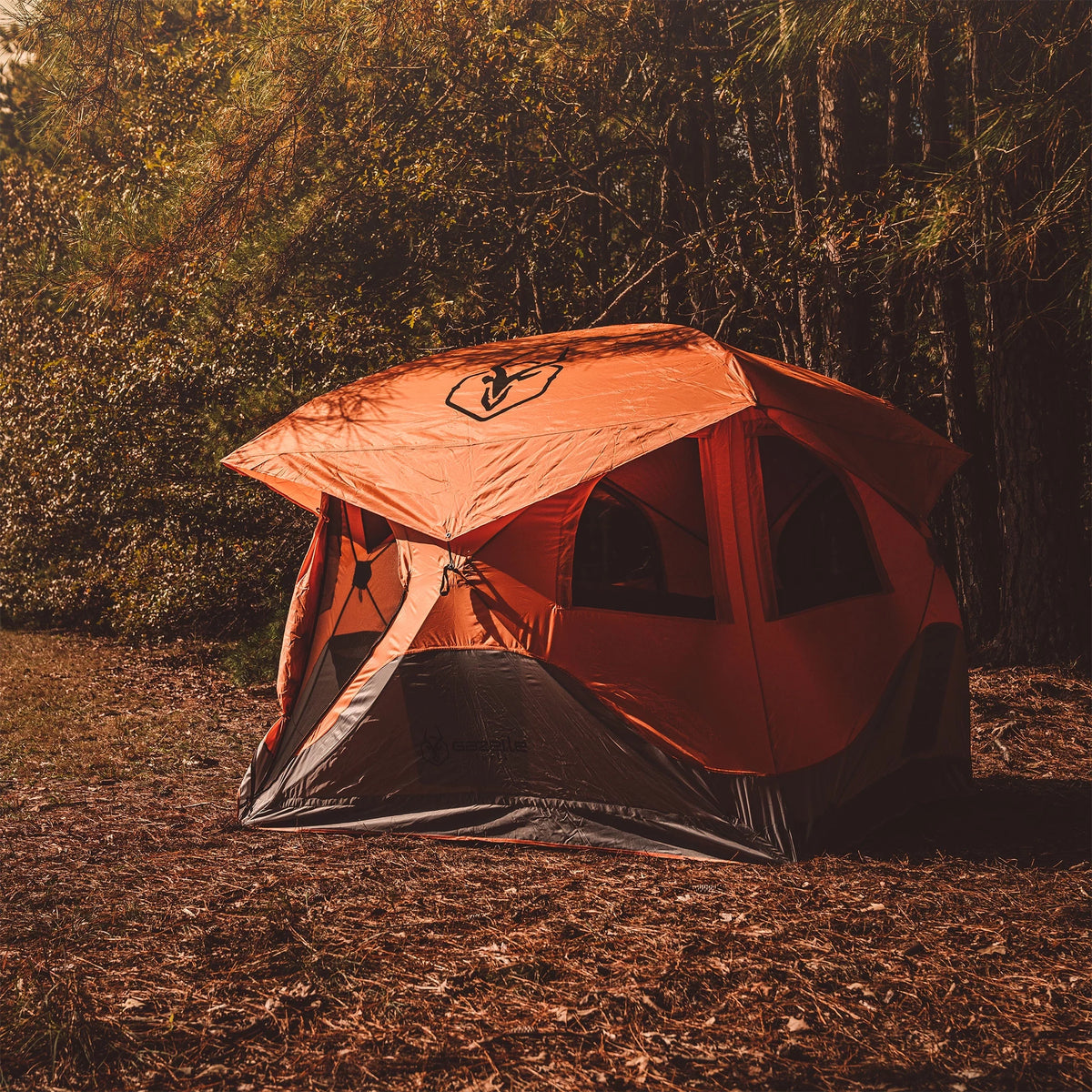 Portable Hub Tent, 4-Person, Sunset Orange H2504