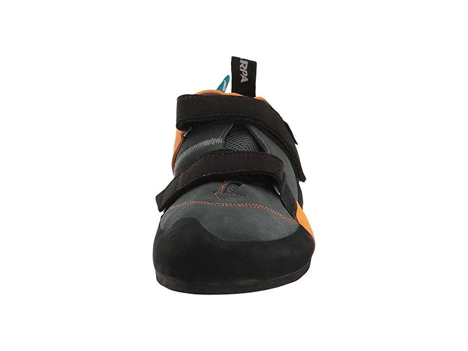 Climbing Shoe D1563