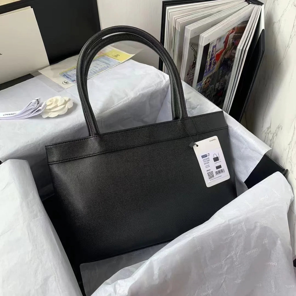 Black Caviar Tote I619