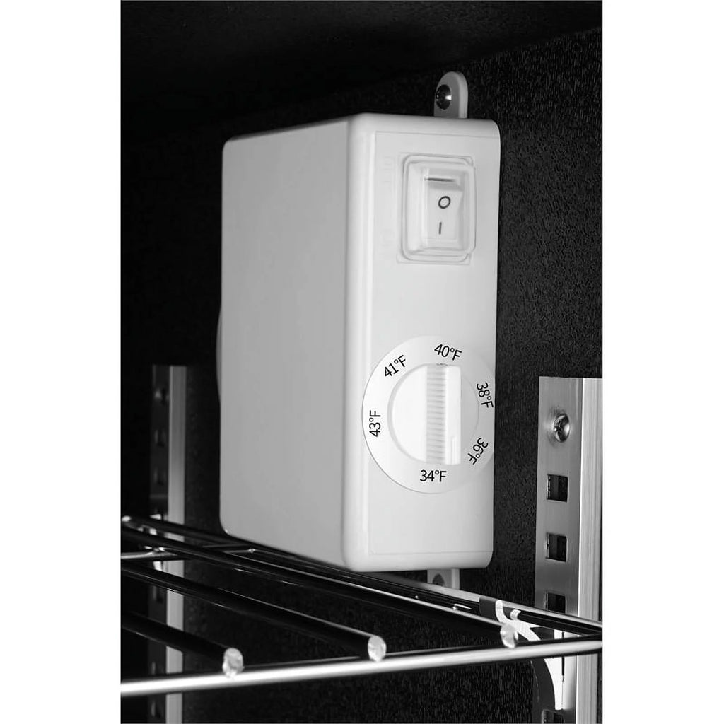 Black Beverage Refrigerator D972