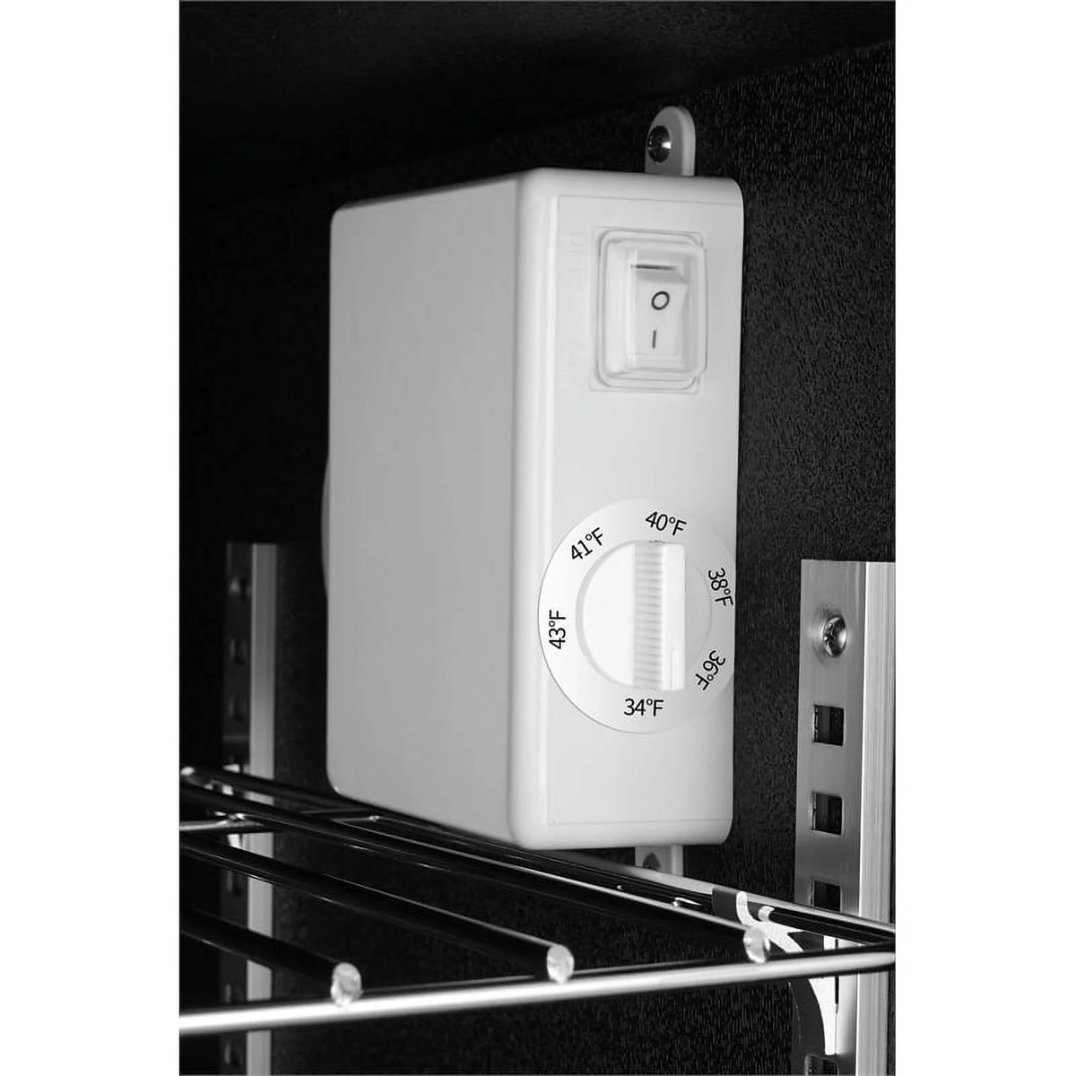 Black Beverage Refrigerator D972