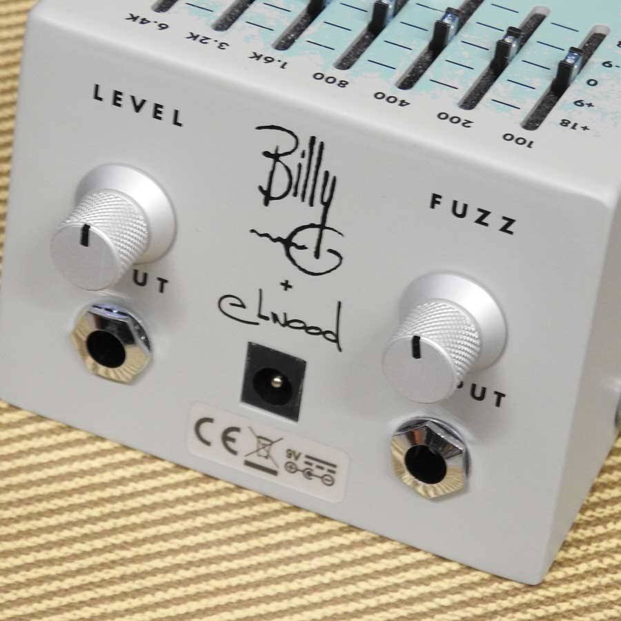 Octavio Fuzz Pedal W99053