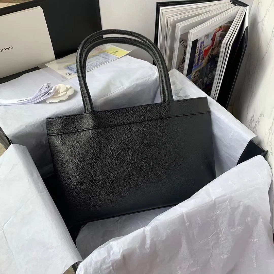 Black Caviar Tote I619