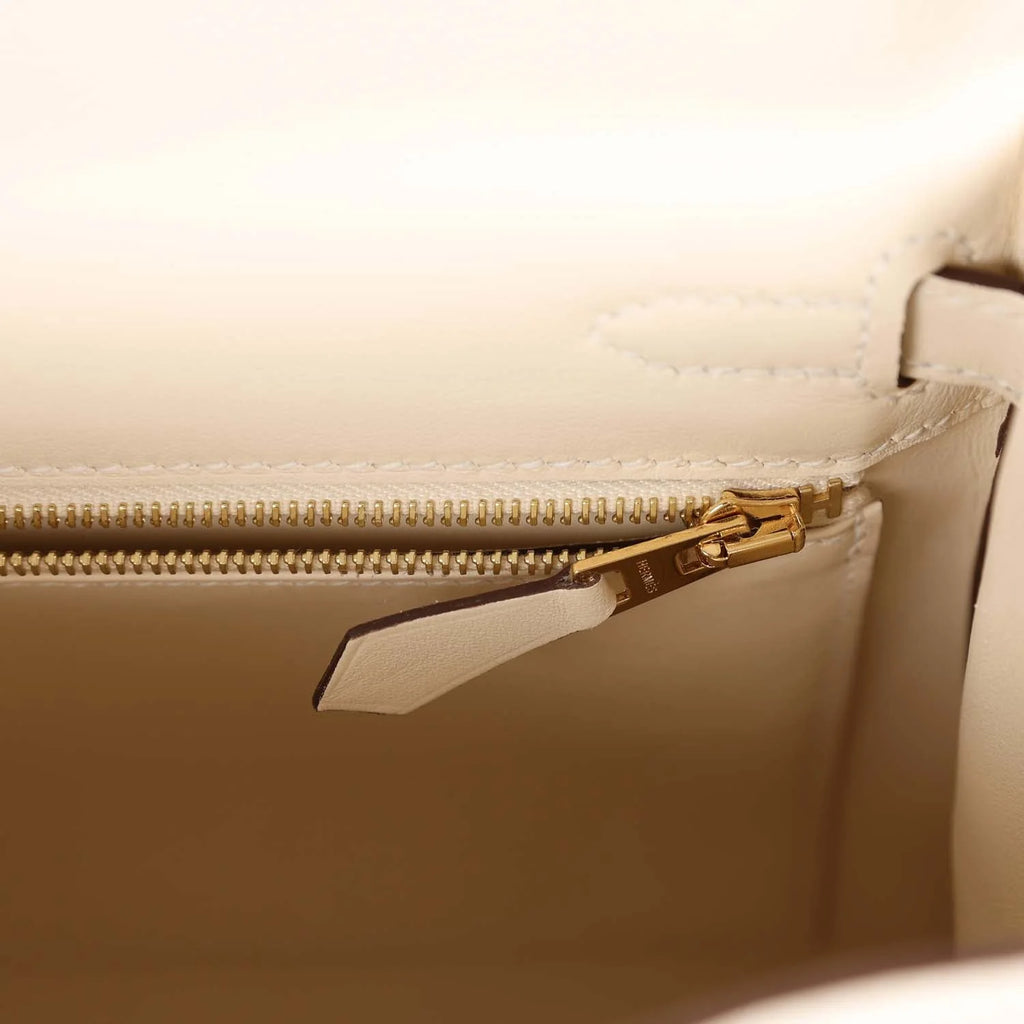 Kelly 25 Nata Swift Gold Hardware J443