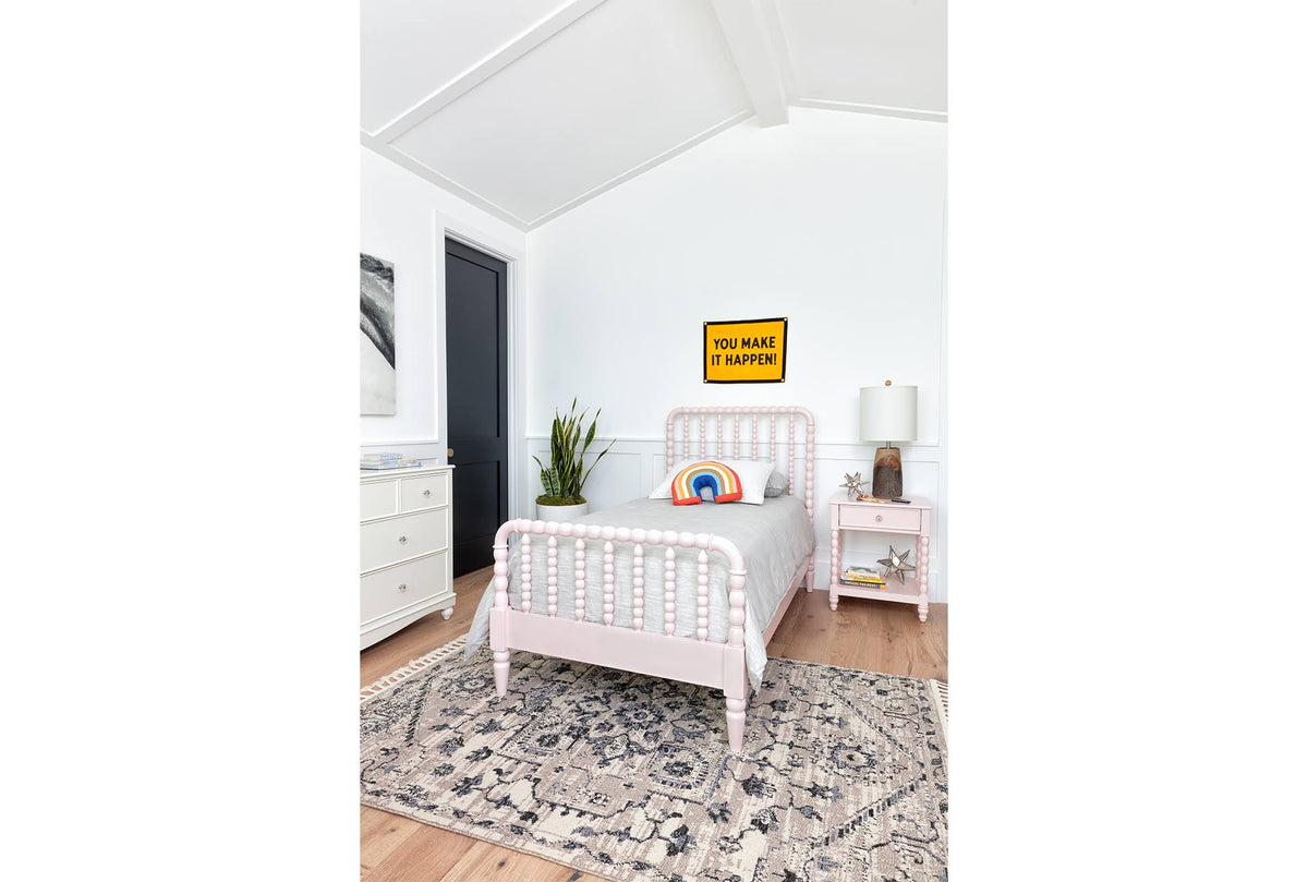 White 7 Drawer Wood Dresser F708