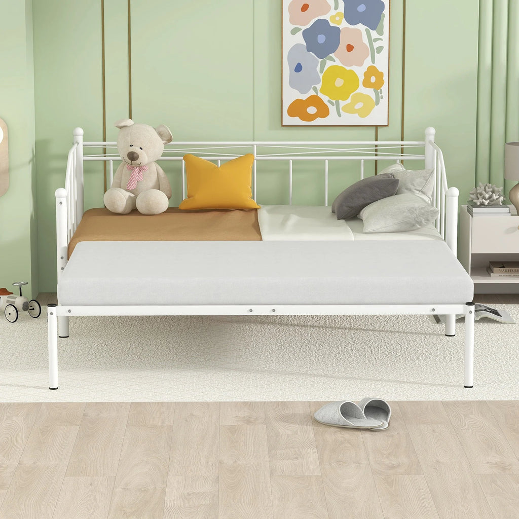 Twin Size White Metal Daybed with Trundle P805